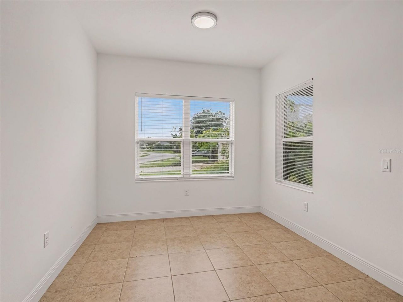 7521 Ridgelake Circle , Bradenton, FL 34203 Photo