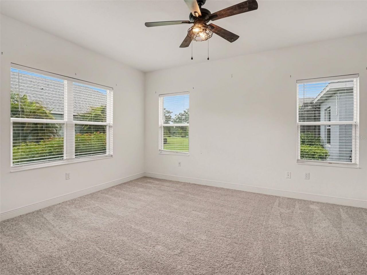 7521 Ridgelake Circle , Bradenton, FL 34203 Photo