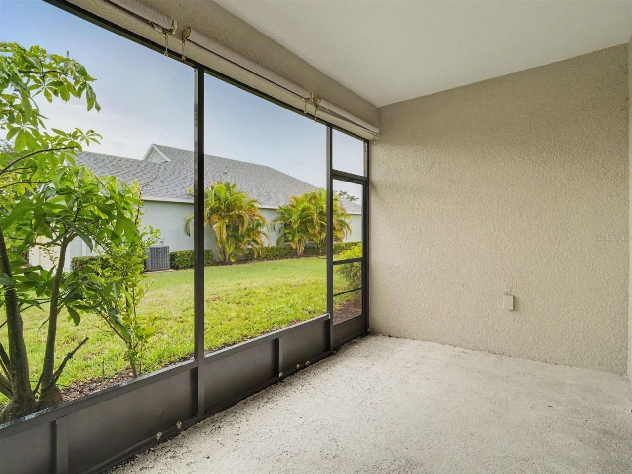 7521 Ridgelake Circle , Bradenton, FL 34203 Photo