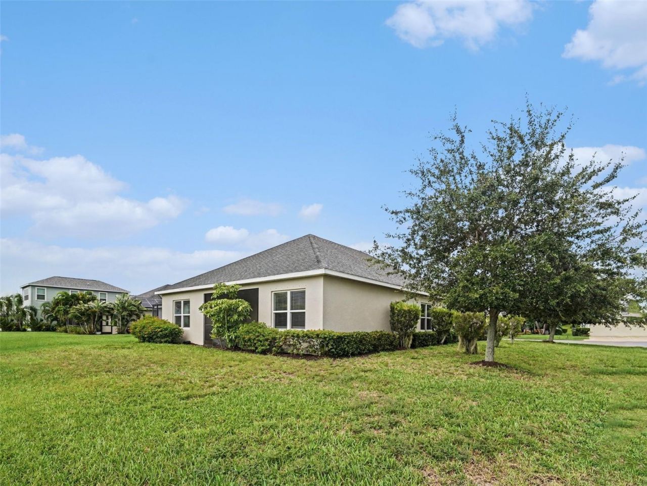 7521 Ridgelake Circle , Bradenton, FL 34203 Photo