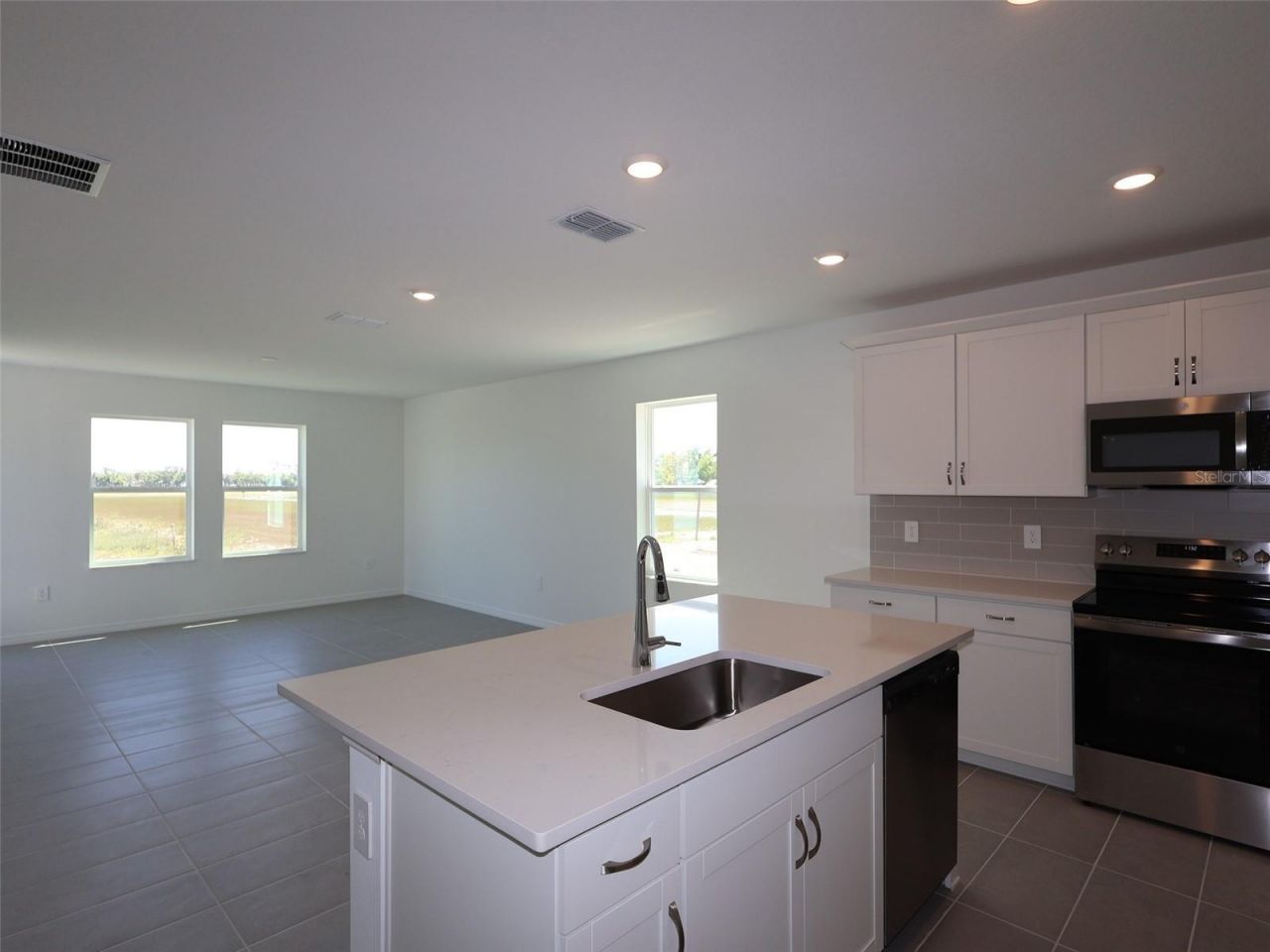 9014 Optimist Way, Palmetto, FL 34221 Photo