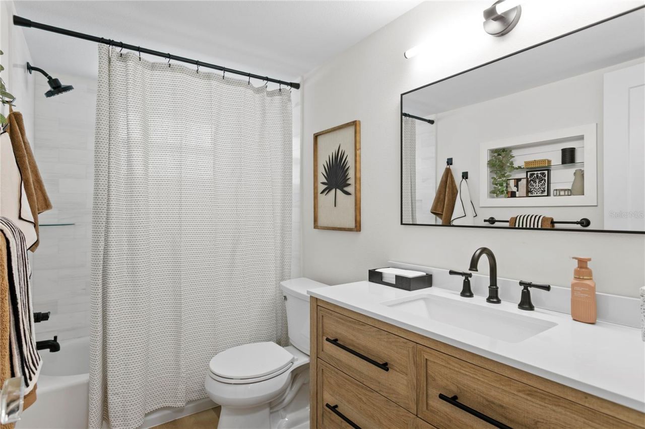154 45th Avenue Ne, Saint Petersburg, FL 33703 Photo