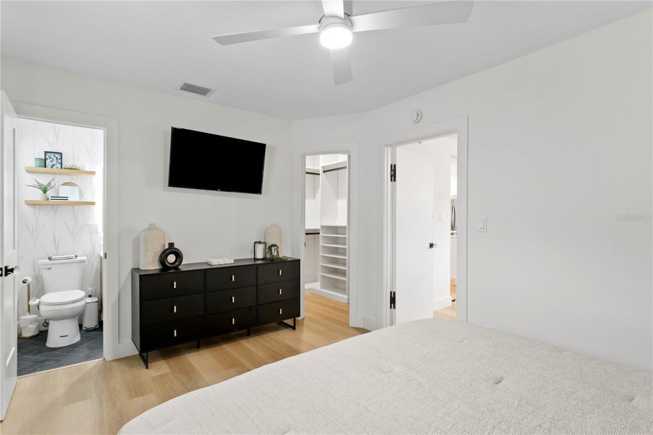 154 45th Avenue Ne, Saint Petersburg, FL 33703 Photo