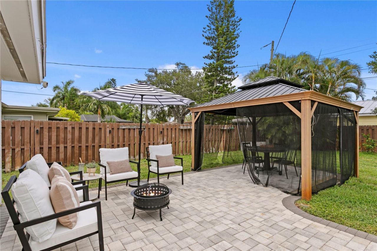 154 45th Avenue Ne, Saint Petersburg, FL 33703 Photo