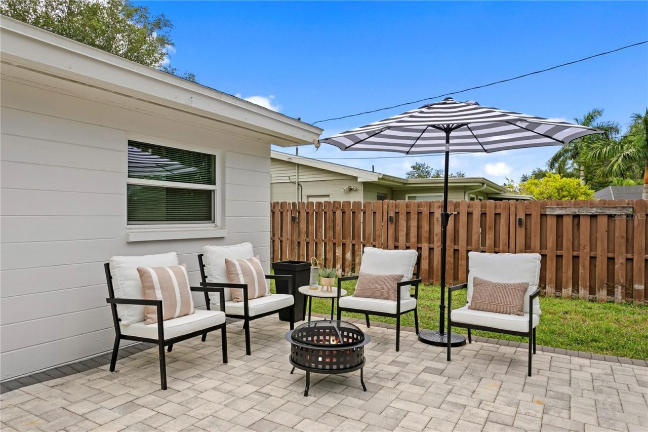 154 45th Avenue Ne, Saint Petersburg, FL 33703 Photo