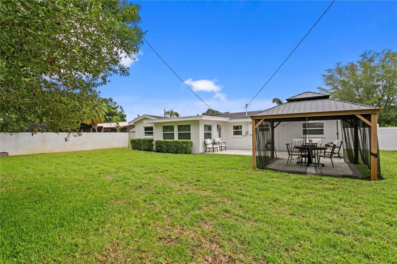 154 45th Avenue Ne, Saint Petersburg, FL 33703 Photo