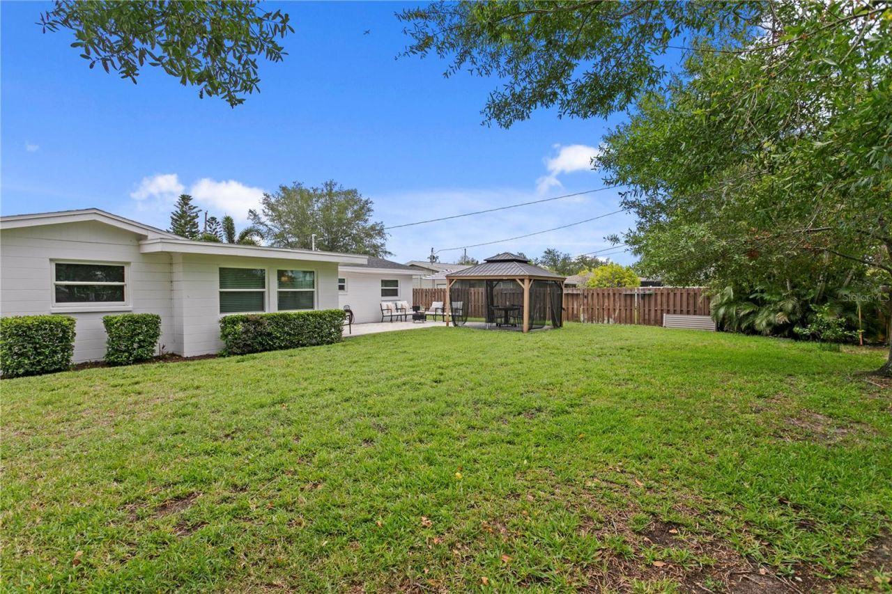 154 45th Avenue Ne, Saint Petersburg, FL 33703 Photo