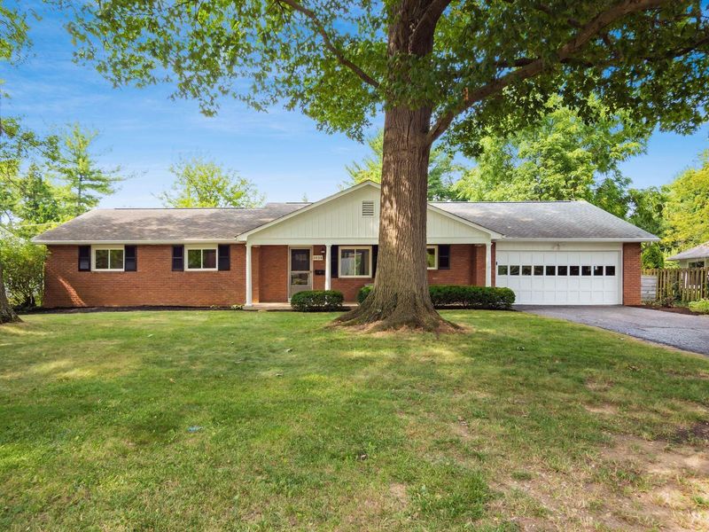 2030 Chardon Road, Columbus, OH 43220 Photo 1