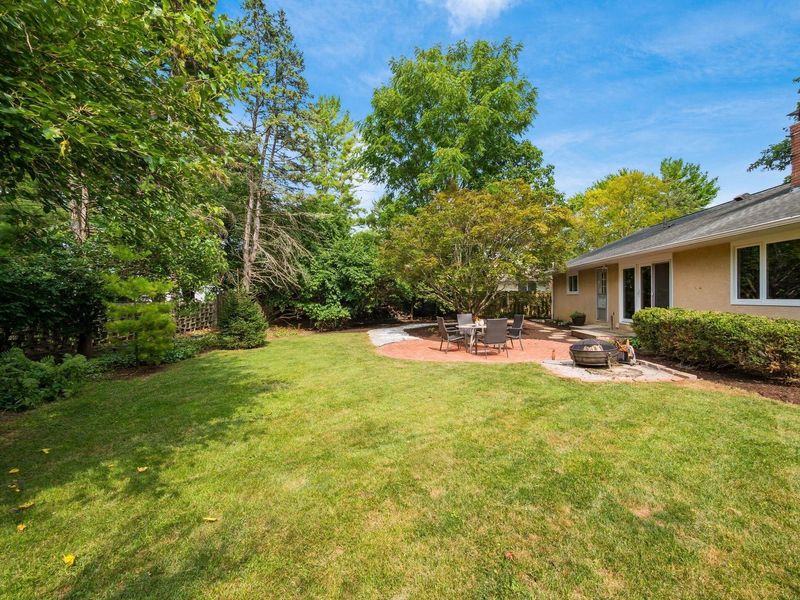 2030 Chardon Road, Columbus, OH 43220 Photo 49
