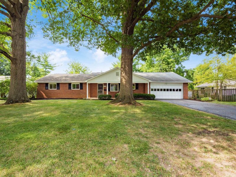 2030 Chardon Road, Columbus, OH 43220 Photo 5