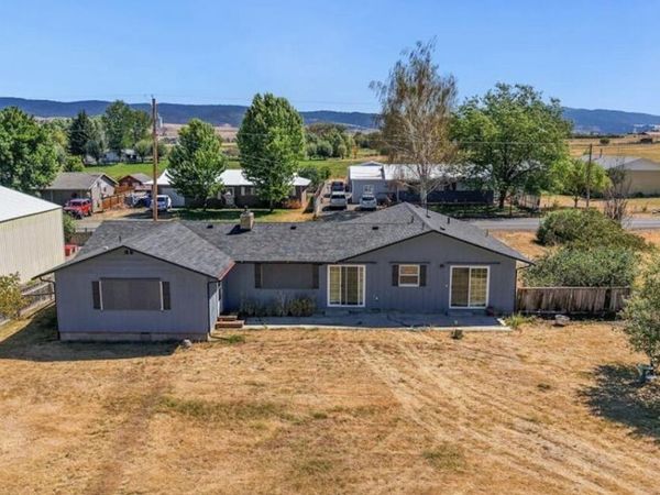 1050 S Bridge Street, Prairie City, OR 97869