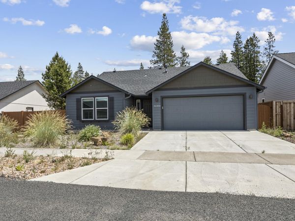 51350 Apache Tears Court, La Pine, OR 97739