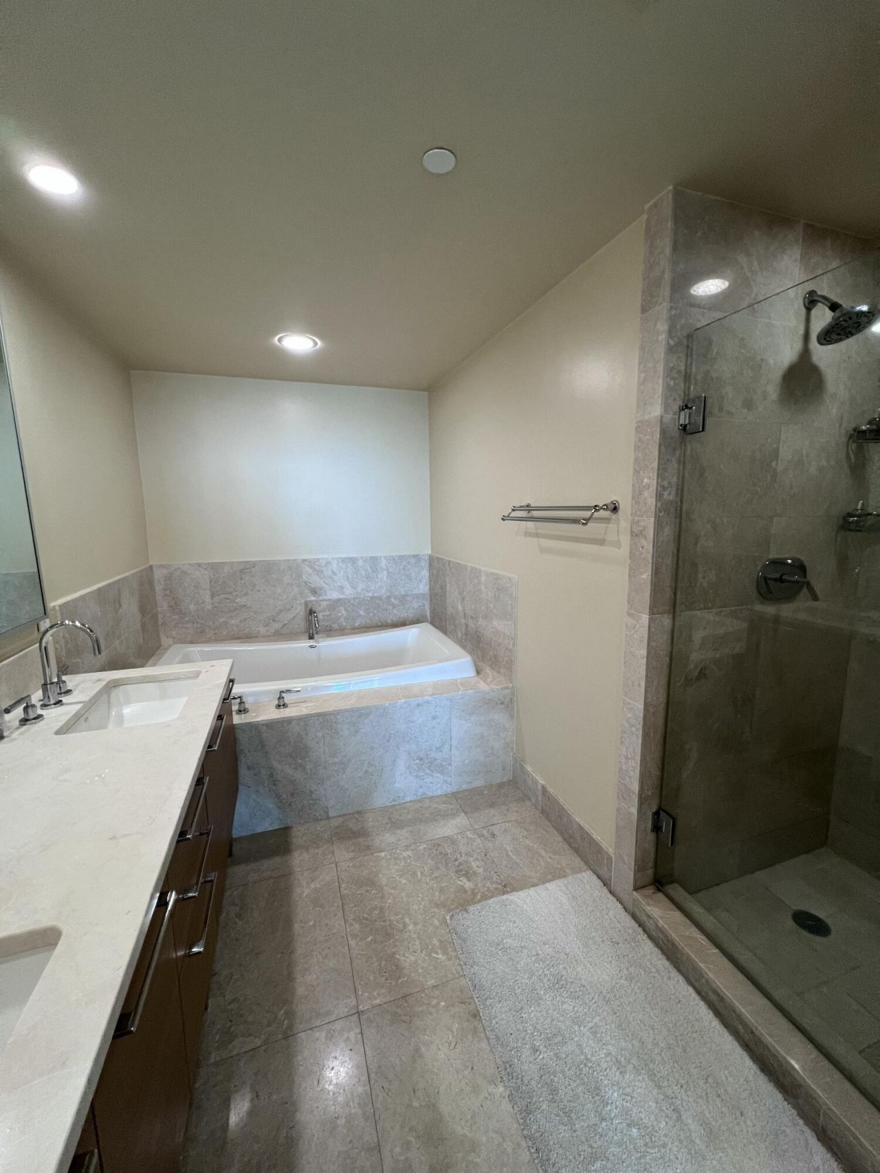 17001 Collins Avenue, Unit 1806, Sunny Isles Beach, FL 33160 Photo