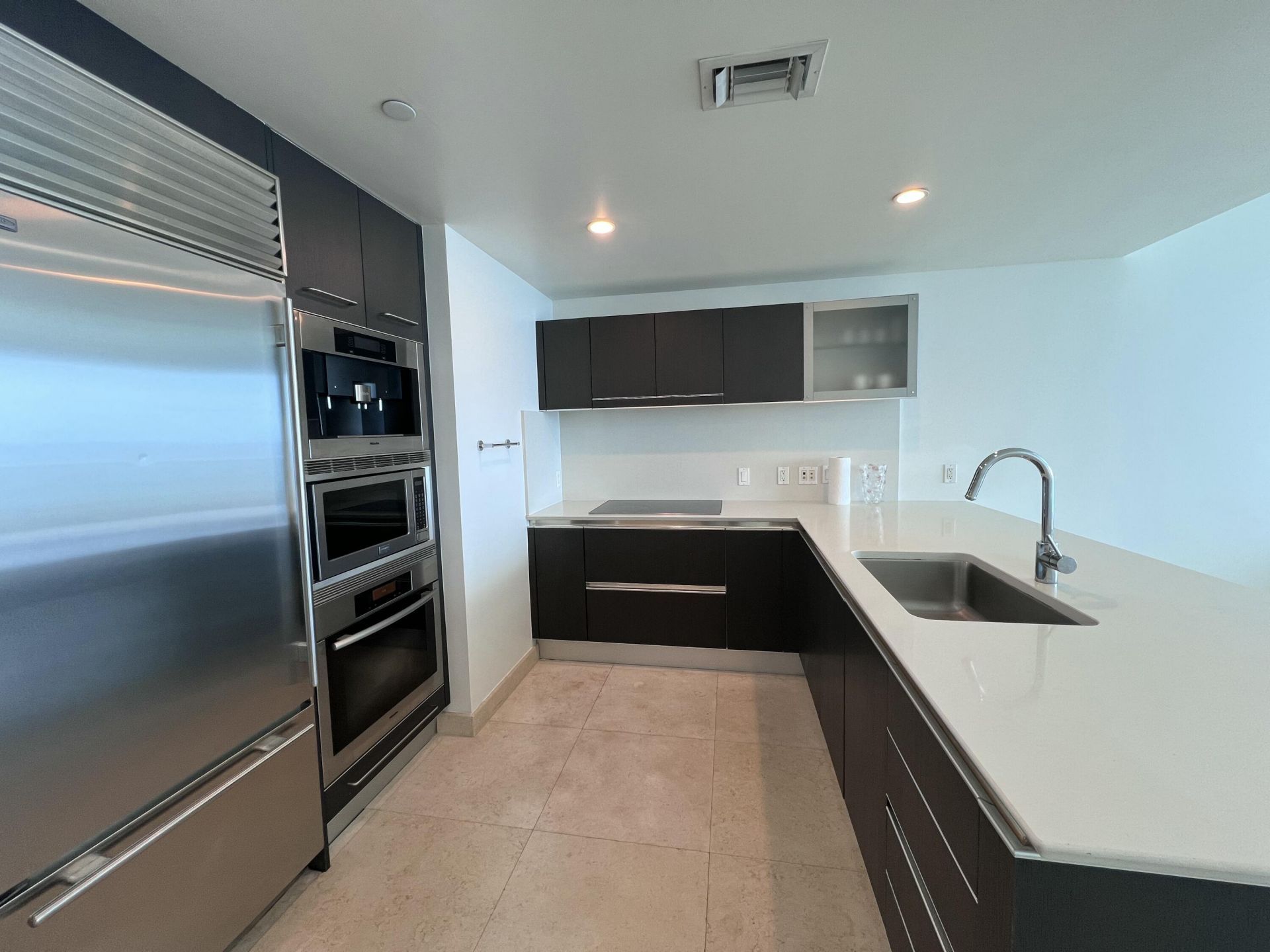 17001 Collins Avenue, Unit 1806, Sunny Isles Beach, FL 33160 Photo