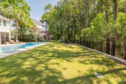 2834 Tradewind Drive photo 4