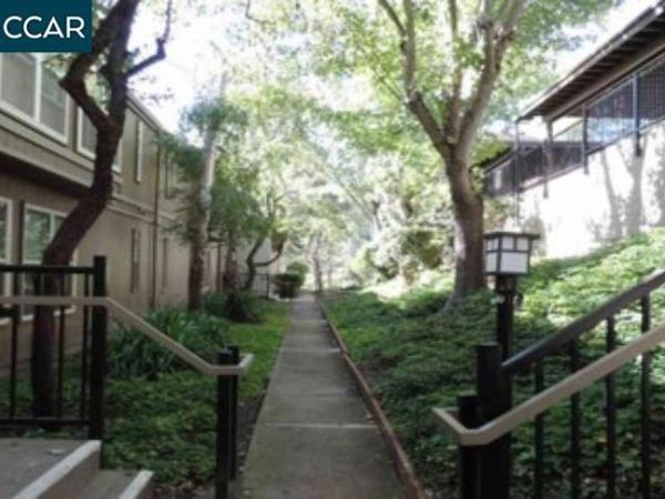 2091 Ascot Dr., Unit 130, Moraga, CA 94556
