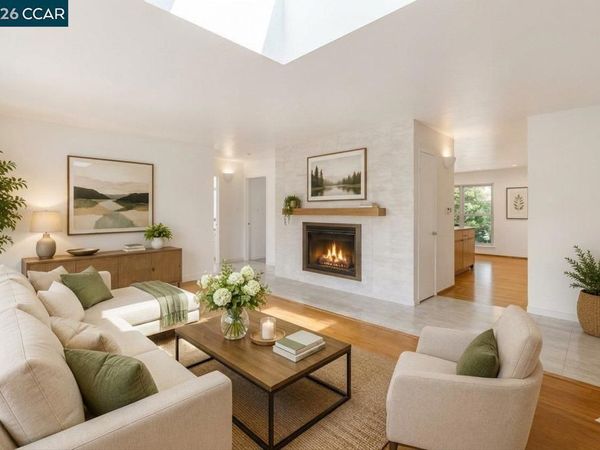 2091 Ascot Dr., Unit 130, Moraga, CA 94556