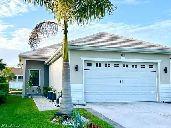 187 Eveningstar Cay , NAPLES, FL 34114