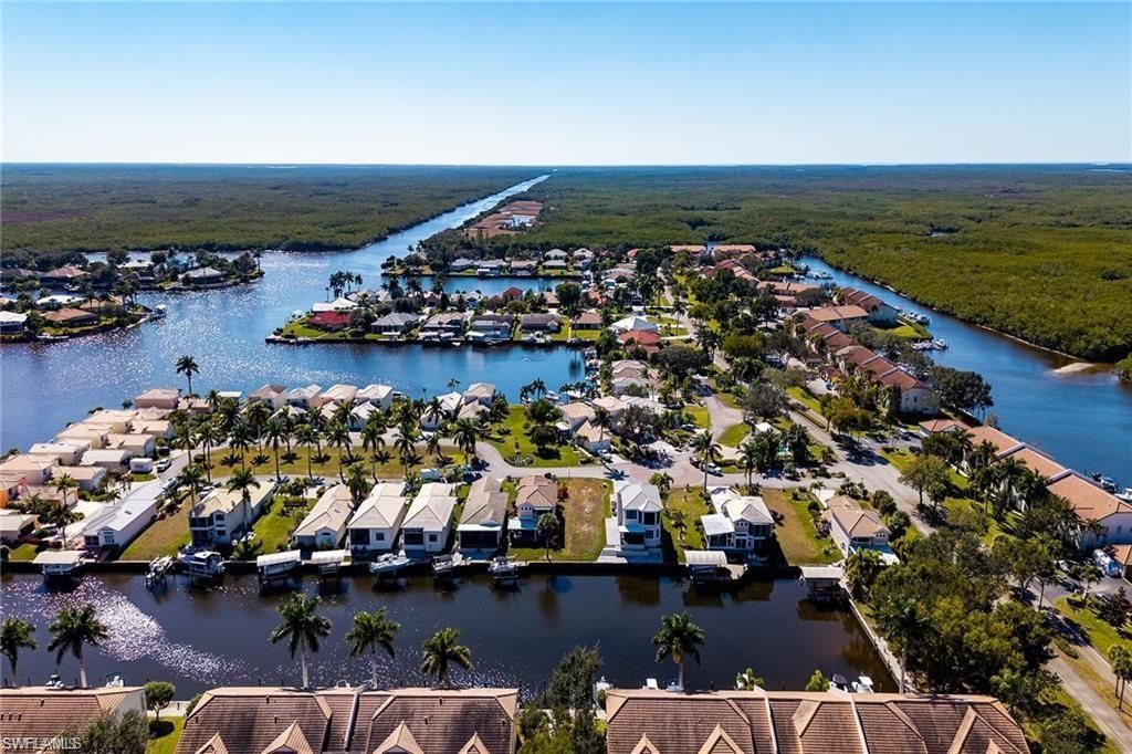 187 Eveningstar Cay , Naples, FL 34114 Photo