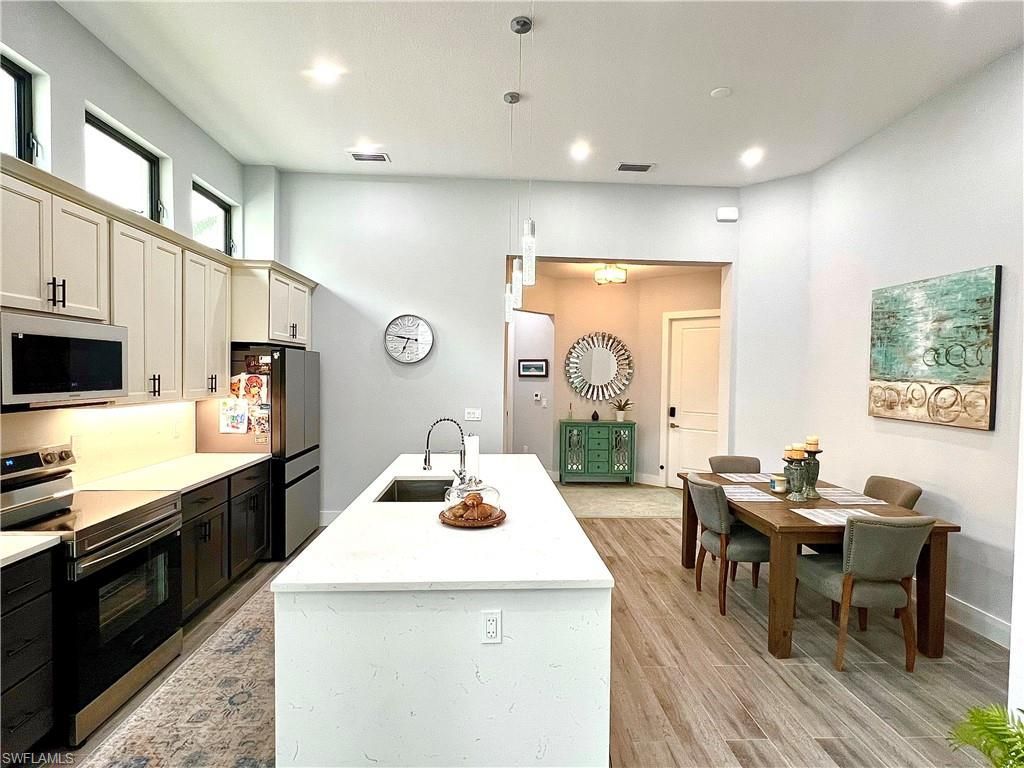 187 Eveningstar Cay , Naples, FL 34114 Photo