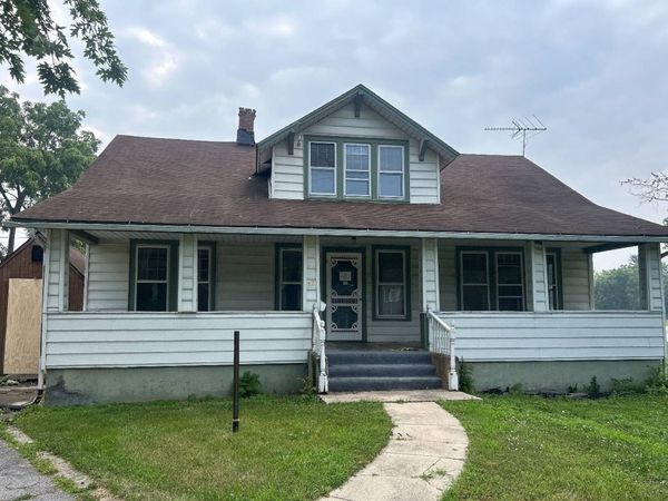 17 S Wabash Avenue , Glenwood, IL 60425