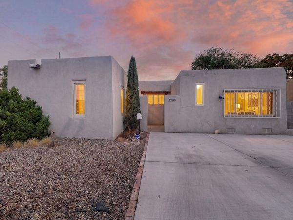 1205 Girard Boulevard NE, Albuquerque, NM 87106