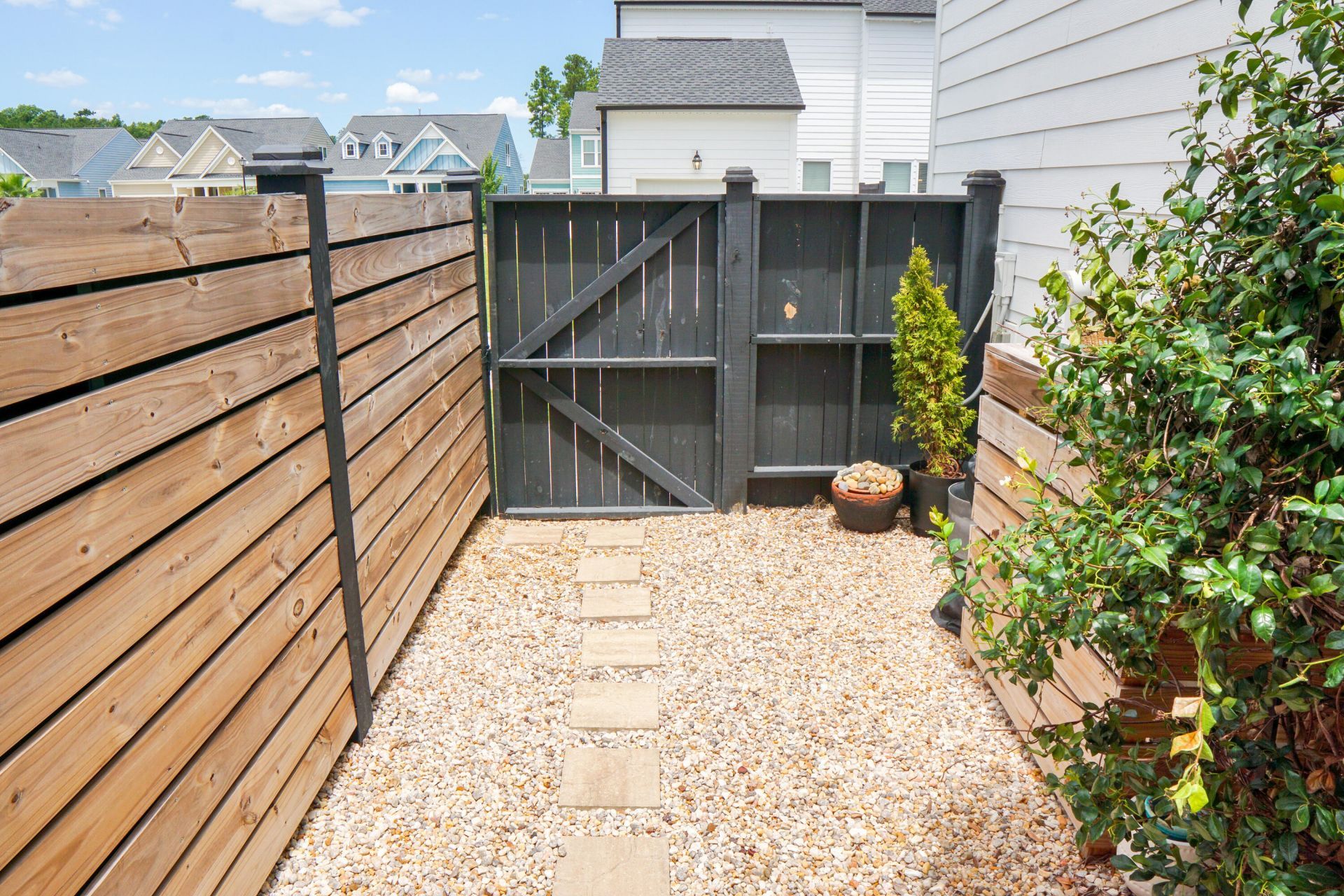 121 Summer Tanager Drive Photo 41