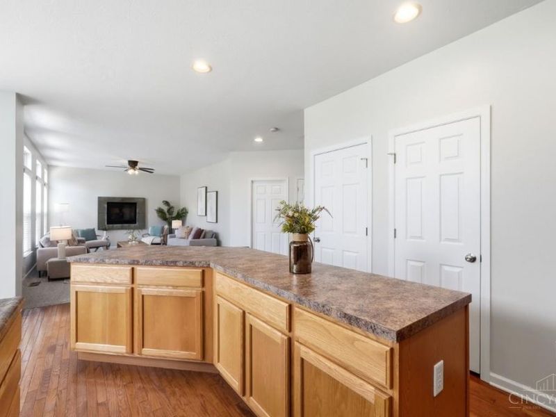 316 Delaware Drive, Hamilton Twp, OH 45039 Photo 15