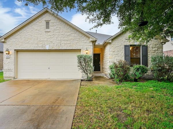 1029 Hyde Park DR , Round Rock, TX 78665