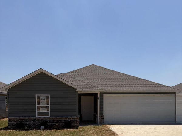 221 Flat Wood Avenue, Benton, AR 72015