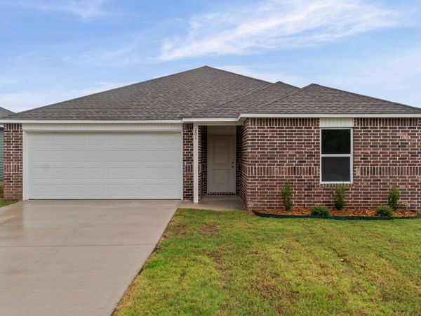 201 Flat Wood Avenue, Benton, AR 72015