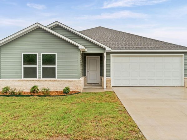 205 Flat Wood Avenue, Benton, AR 72015