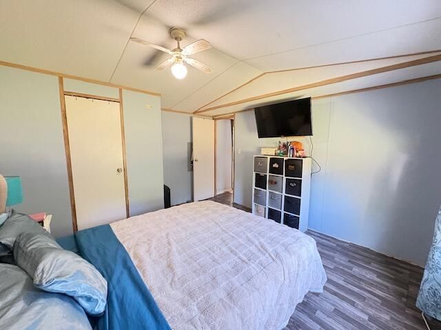 1566 Mcalhany Road Photo 7