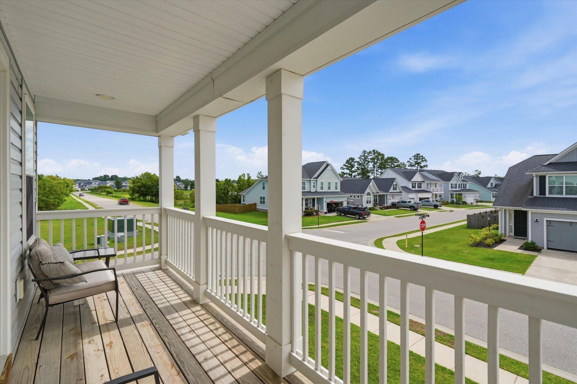 290 Red Leaf Boulevard Photo 24