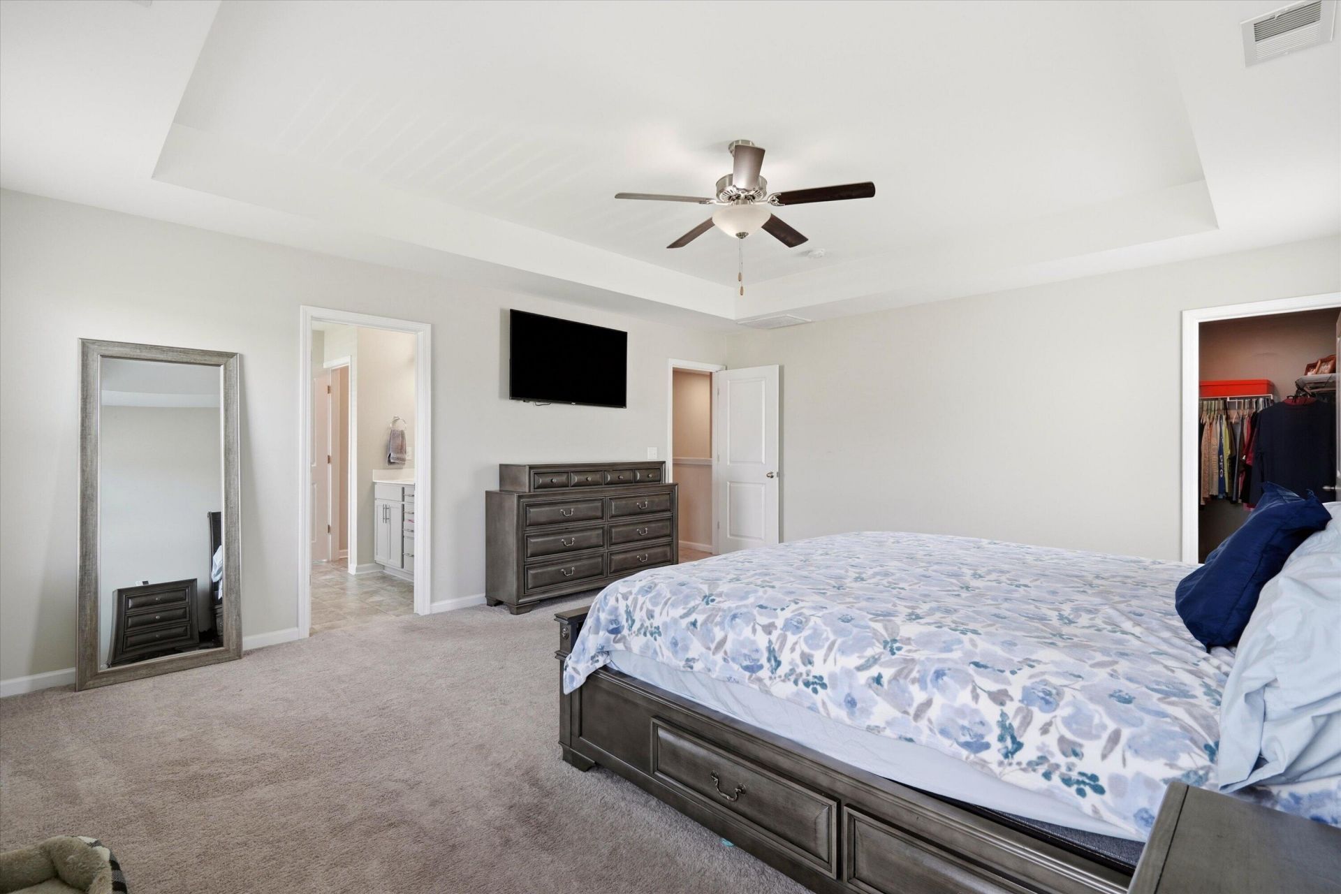 290 Red Leaf Boulevard Photo 38