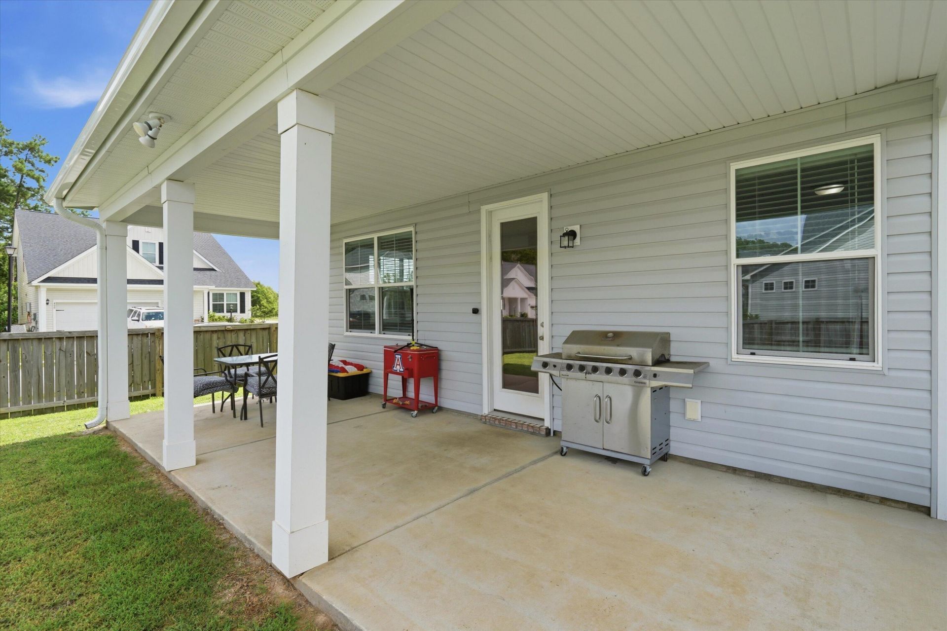 290 Red Leaf Boulevard Photo 43