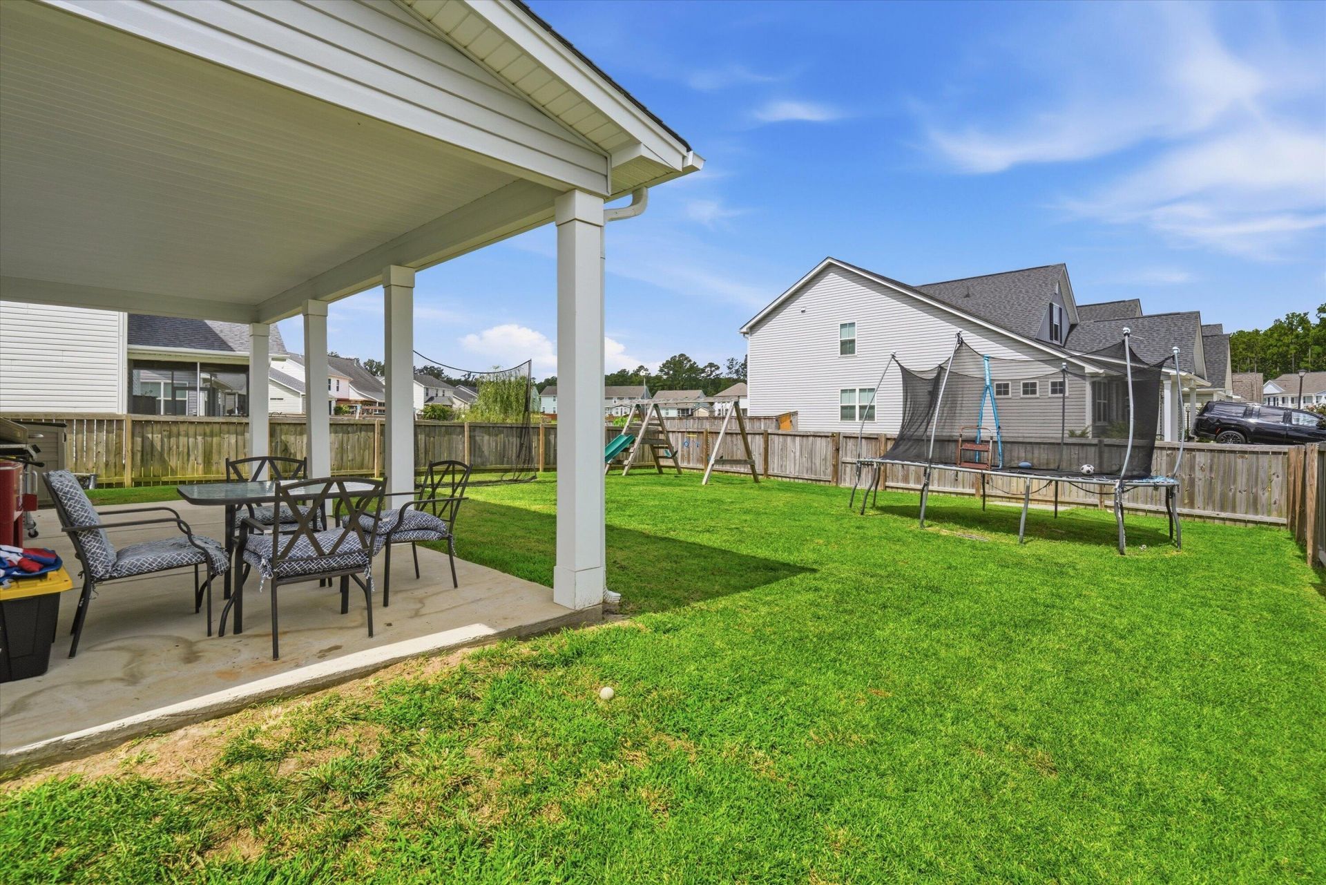 290 Red Leaf Boulevard Photo 46