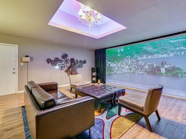 10207 Carry Back Circle, Dallas, TX 75229