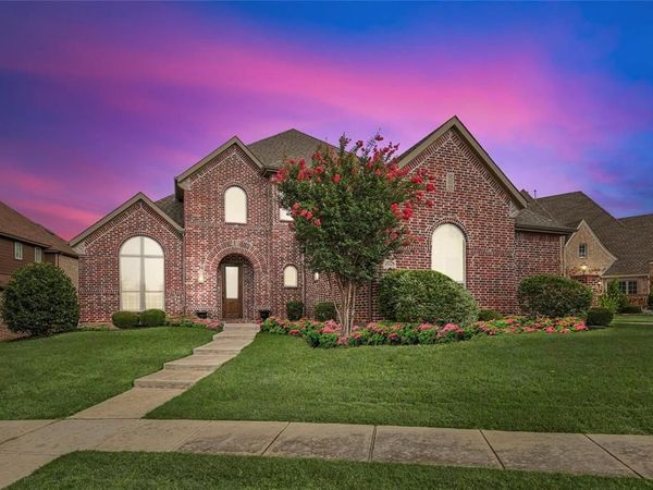8700 Scarlet Trail, Lantana, TX 76226