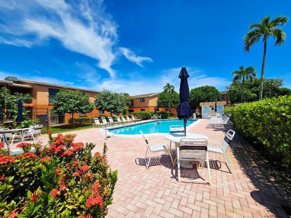 50 SE 12th Street, Unit 2260, Boca Raton, FL 33432 Photo