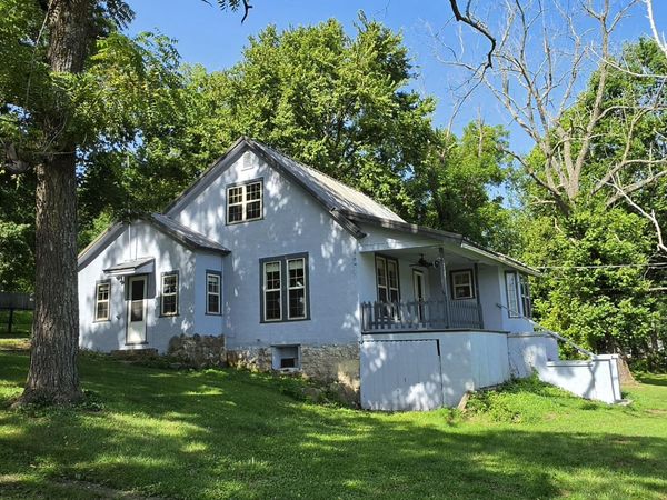 292 W South Street , Hartville, MO 65667