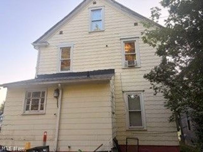 651 Kling Street, Akron, OH 44311 Photo 27