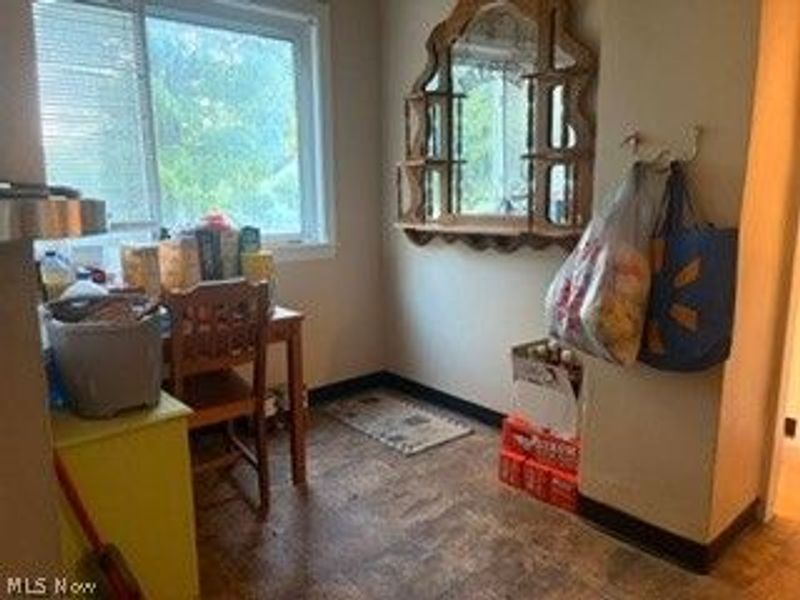 651 Kling Street, Akron, OH 44311 Photo 3