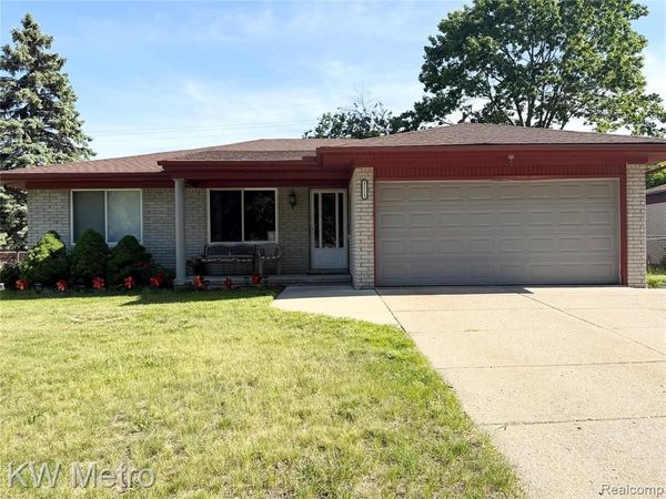31113 7 Mile Road, Livonia, MI 48152