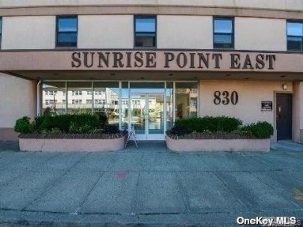 830 Shore Road, Unit 4M, Long Beach, NY 11561