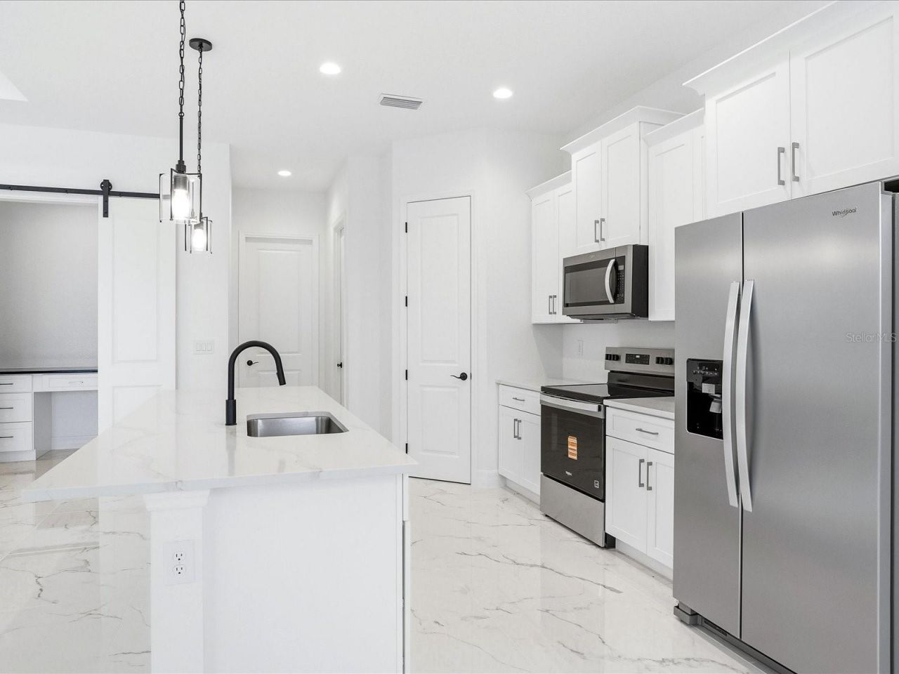 108 Lomas Rd, Rotonda West, FL 33947 Photo