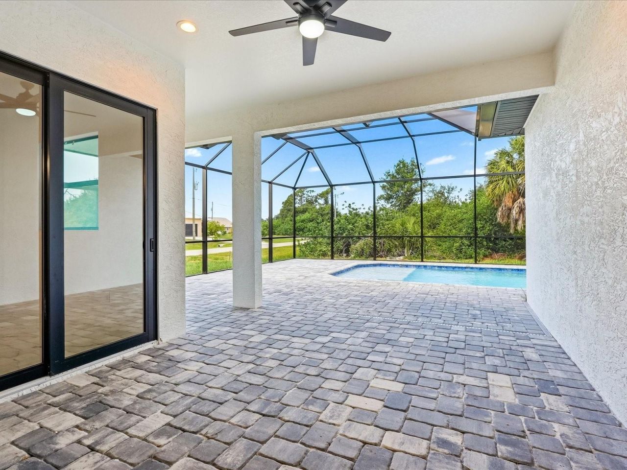 108 Lomas Rd, Rotonda West, FL 33947 Photo