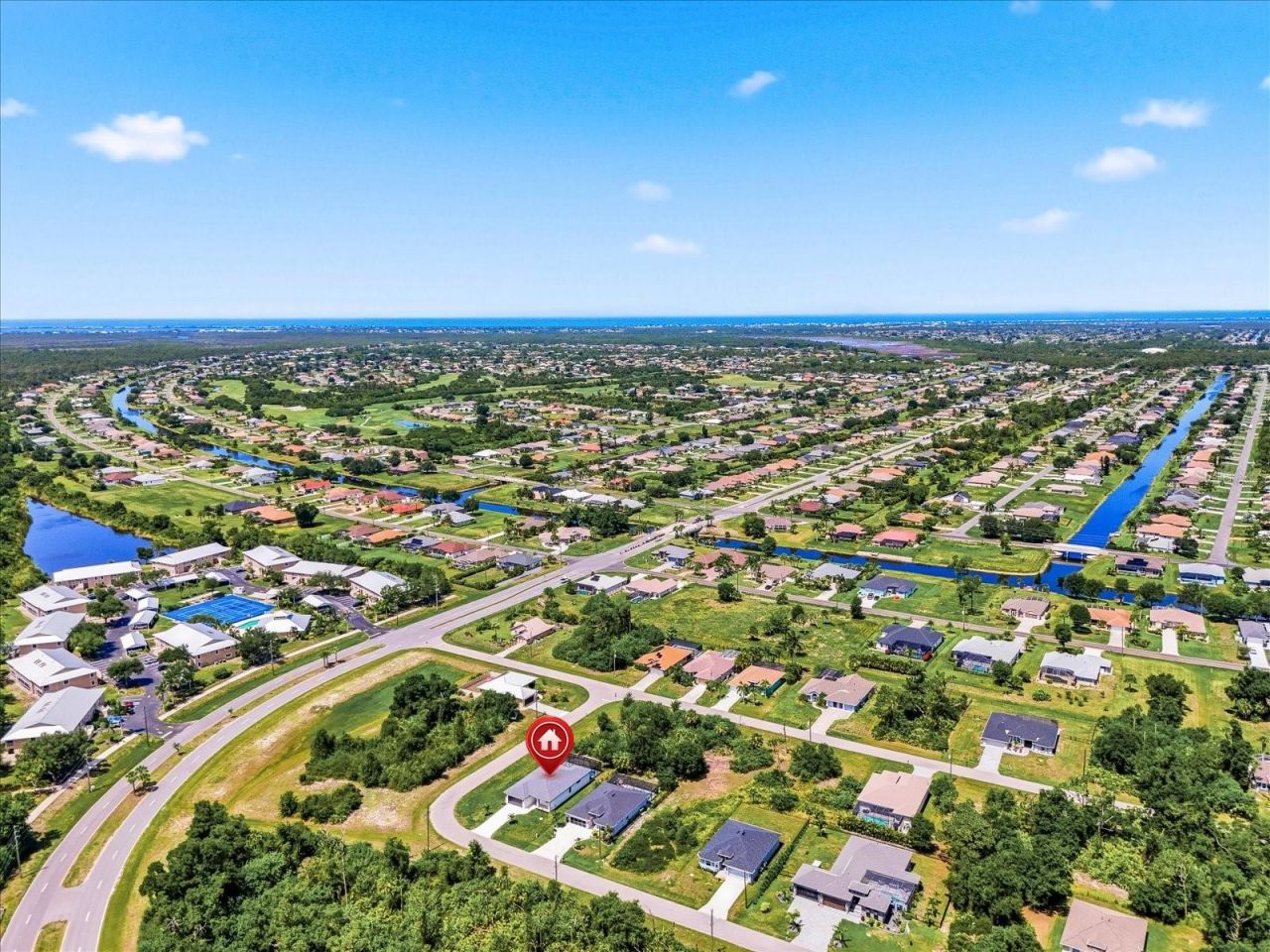 108 Lomas Rd, Rotonda West, FL 33947 Photo