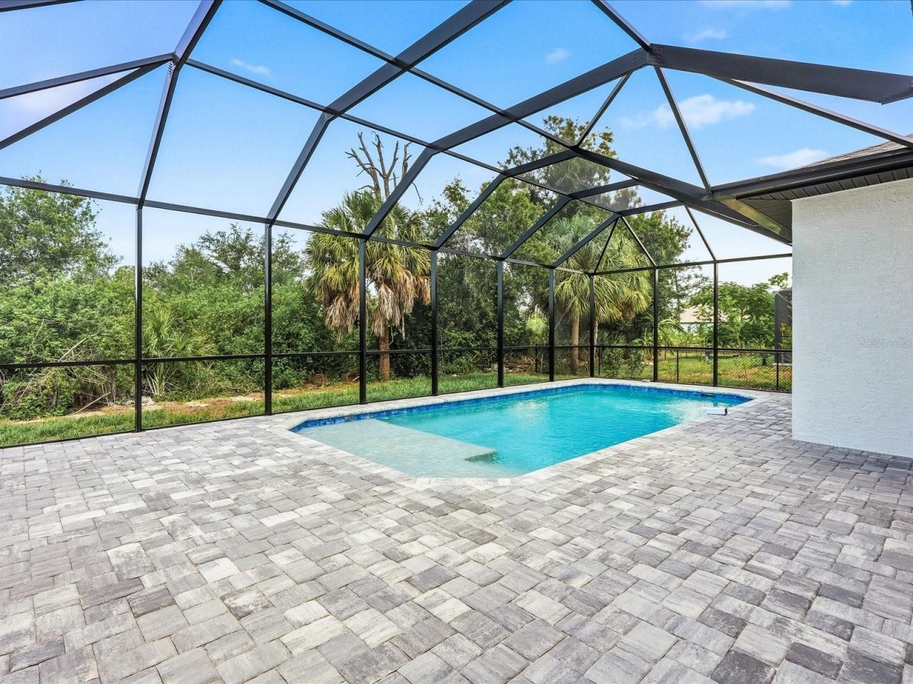108 Lomas Rd, Rotonda West, FL 33947 Photo