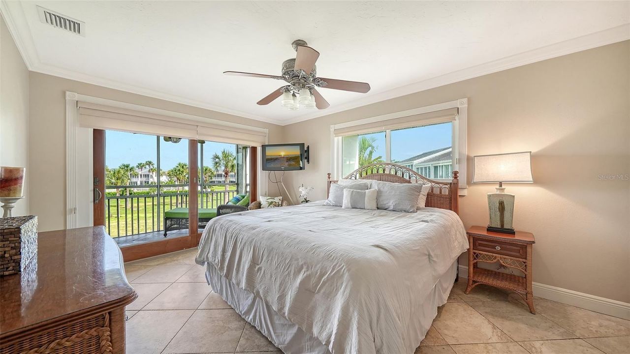 7115 Gulf Of Mexico Drive, Unit 23, Longboat Key, FL 34228 Photo